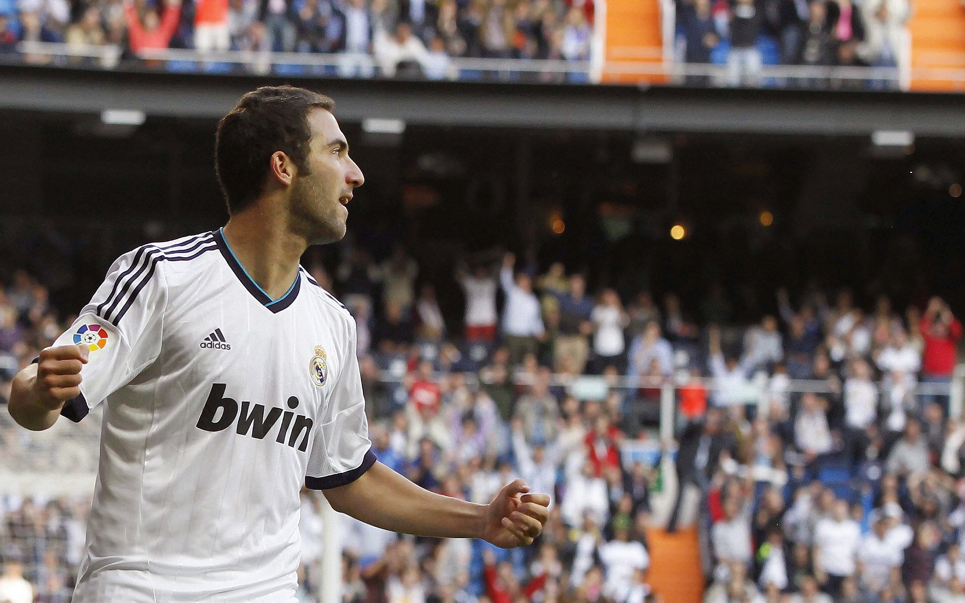 APEX英雄 赛季末战况激烈，apex这赛季到哪天