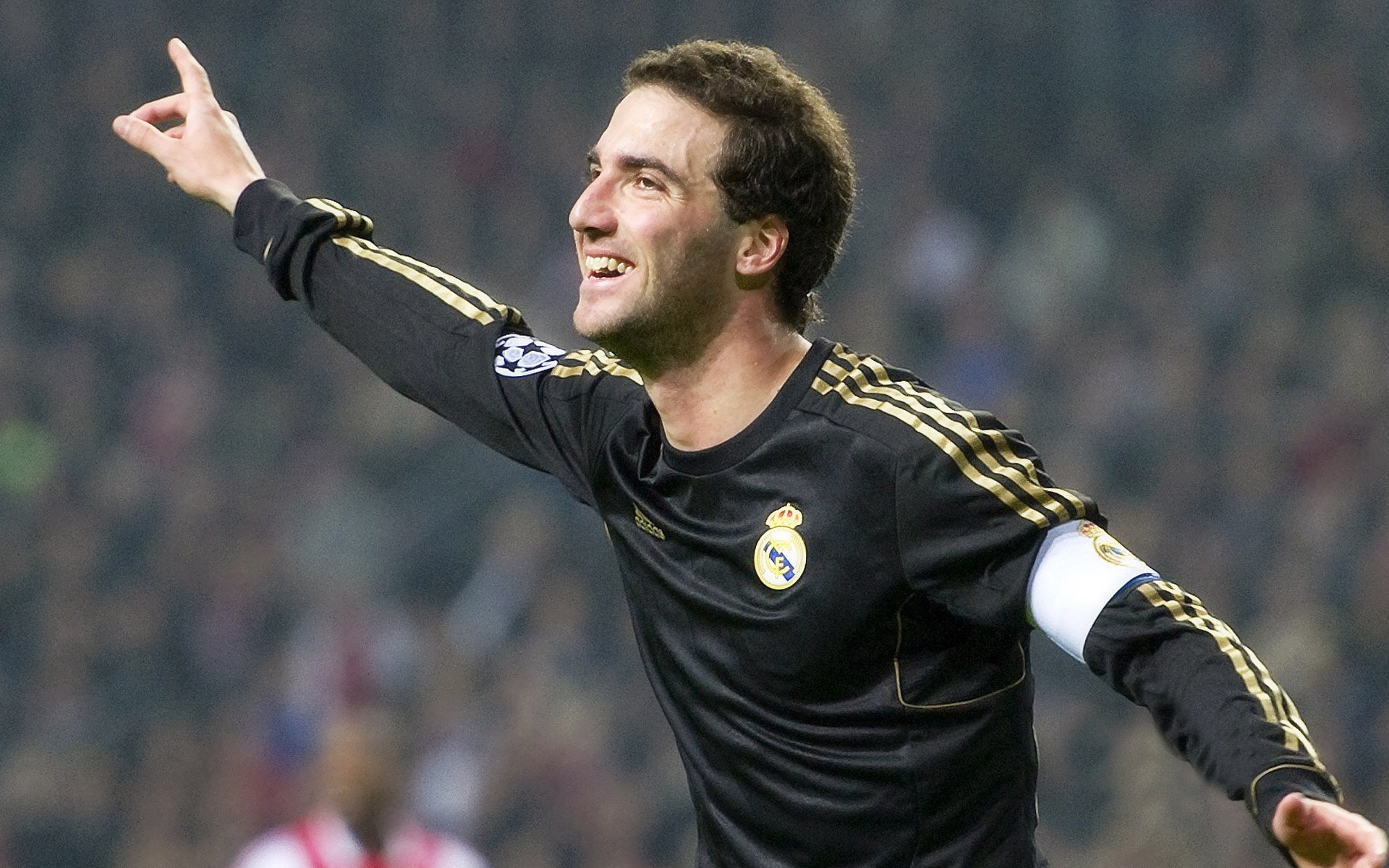 “青少年足球选材大会圆满结束，培养未来之星”，中国青少年足球选拔机制